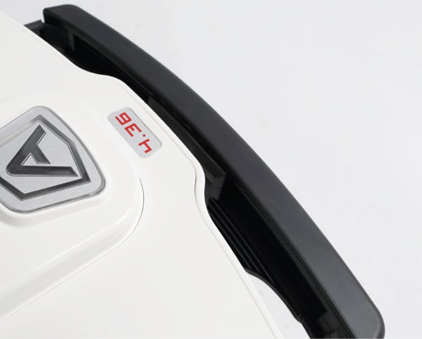 ROBOT AMBROGIO 4.0 ELITE MEDIUM do 2200 m2