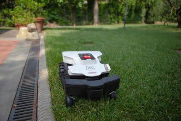 ROBOT AMBROGIO L20 ELITE do 1000 m2