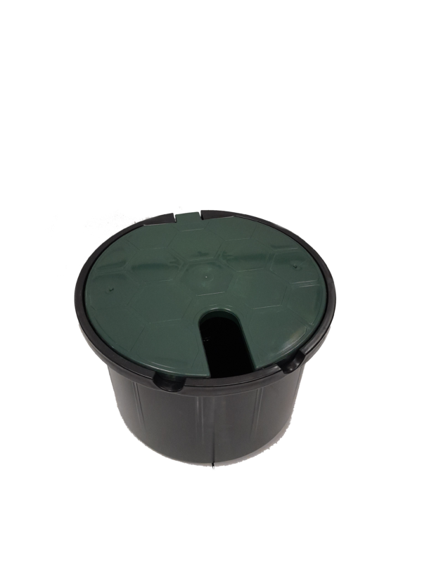 Studzienka poboru wody Ø20cm z zaworem – punkt czerpalny do nawadniania